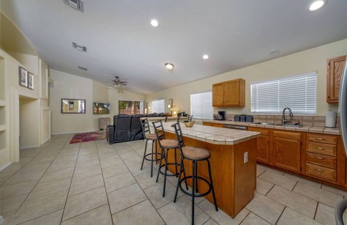 Drexel Heights House | Near Casino | 4 BR 2 BA | Sleeps 8 | Spacious