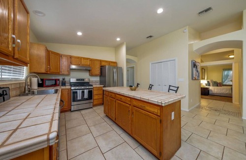 Drexel Heights House | Near Casino | 4 BR 2 BA | Sleeps 8 | Spacious