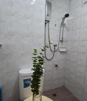 Hat Yai Apartment | Near Central Festival Hatyai#SridaHouse36,37
