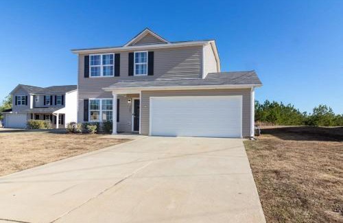 Columbus House | Near Ft Moore & Downtown - The Moore House 1