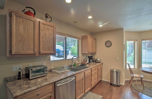 Payson Cabin | Near Golfing & Hiking: Payson Family Cabin!