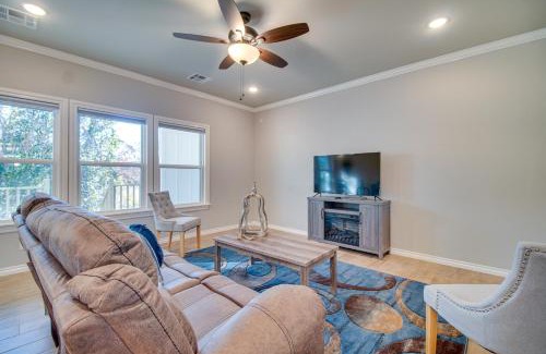 Grove House | Near Grand Lake Charming Grove Home with Deck