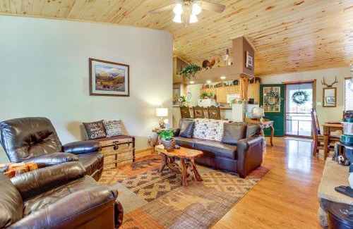 Heber House | Near Hiking Trails Heber-Overgaard Haven with Deck!