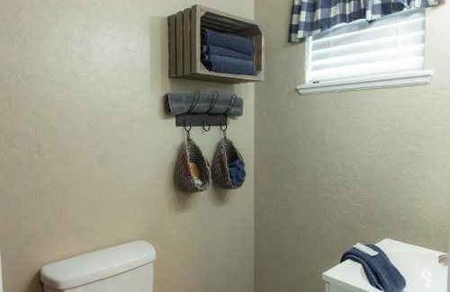 Mead House | Near Lake Texoma Quad-plex Kitchenette - 27