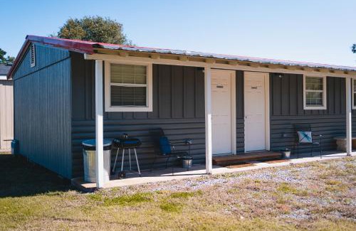 Mead House | Near Lake Texoma Quad-plex Kitchenette - 29
