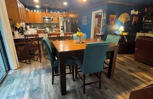 Highlands - Perkins House | Near LSU Health district 3BR 2BA House, quiet area