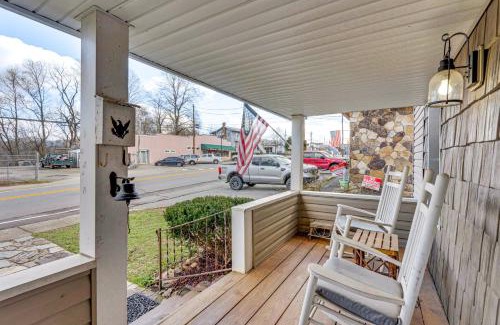 Murphy House | Near Murphy River Walk Historic Downtown Home!