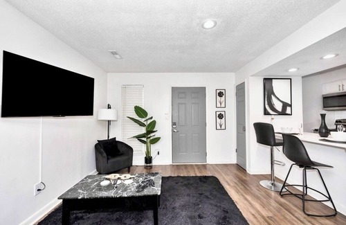 Huntsville Apartment | Near NASA and University