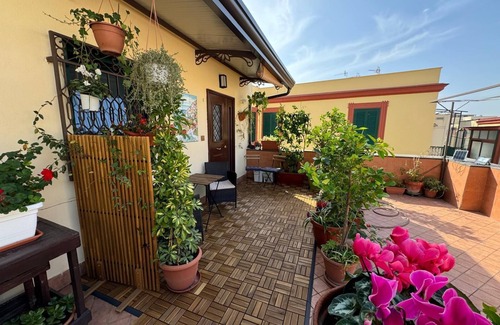 Torre del Greco House | Near Pompeii and Vesuvius, Il Cammeo 2 Guest House