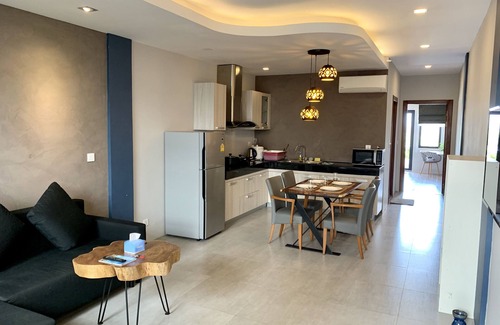Daun Penh Apartment | Near Royal Palace-GardenView Apt W Rooftop & Jacuzzi