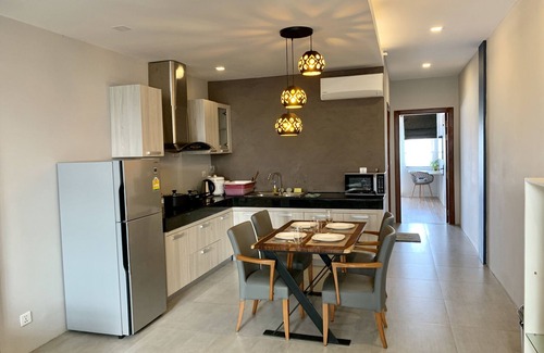 Daun Penh Apartment | Near Royal Palace-GardenView Apt W Rooftop & Jacuzzi
