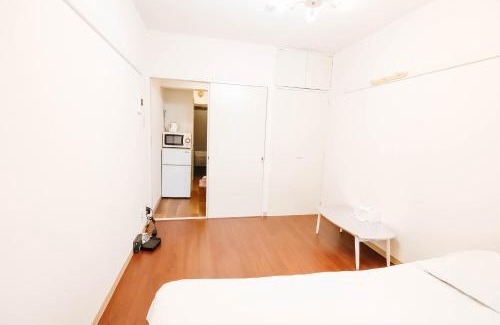 Honmachi Apartment | Near Shinjuku!Nishi Shinjuku Gochome 6min!西新宿!地铁站步行6分!新宿徒步圈!精致公寓! 高速无限制WIFI 203