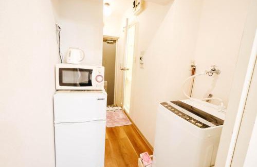 Honmachi Apartment | Near Shinjuku!Nishi Shinjuku Gochome 6min!西新宿!地铁站步行6分!新宿徒步圈!精致公寓! 高速无限制WIFI 203