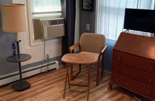 Shirley House | Near Smith Point Beach. Furnished private studio apartment.