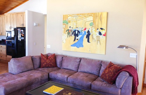 Innsbruck Val Moritz House | Near Sol Vista & Granby Ranch 4 BR/3 BA. Fits 2 families. Pristine!