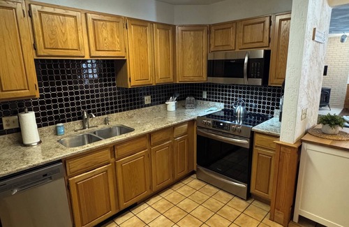 Jackson Condo | Near Storyland Mountain Views on Christmas Mtn Sleeps 6