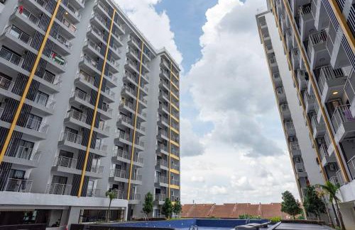 Shah Alam Apartment | Near Subang Airport DK Impian Balcony Room 1-2 pax