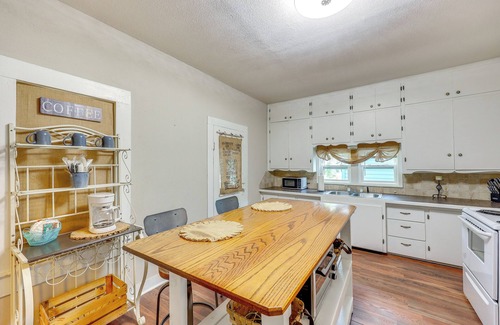 Talihina House | Near Talimena State Park: Quiet Talihina Getaway