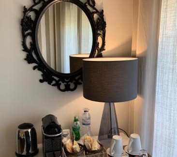Maia House | Near the Airport