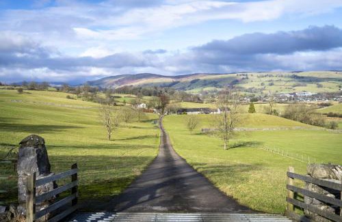 Kendal House | Near Todd - 3 Bed Home in a rural setting