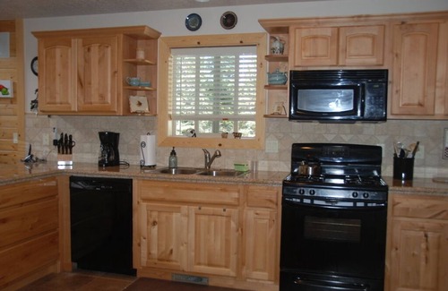Duck Creek Village Cabin | Near Zion & Bryce Nat'l Parks! Beautiful cabin, lovely, cool mountain location!