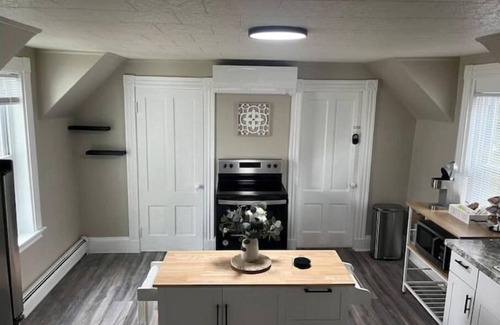 Bangor Apartment | Nearby Cross Insurance center! Walk to Bangor Concerts!