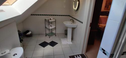 Foxford House | 'Neasa' Luxury Double Bedroom