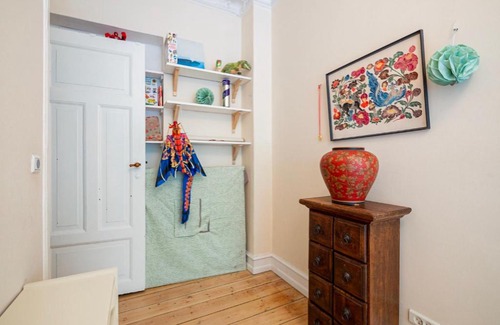 Frederiksberg C Apartment | Neat & Exquisite Frederiksberg 2 bedrooms apartment