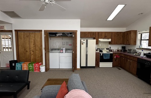 Huntsville House | Neaville House in the heart of the Ozark Wilderness