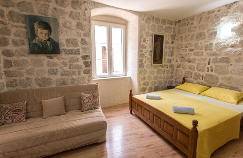 Kotor Old Town Apartment | Neda Apartment