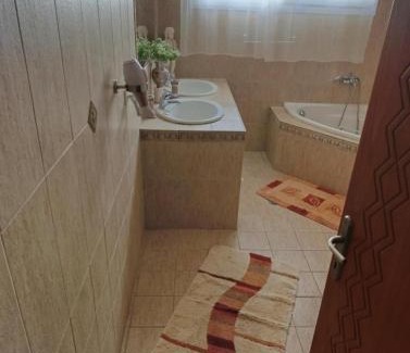 Krinidhes Apartment | Nefeli House