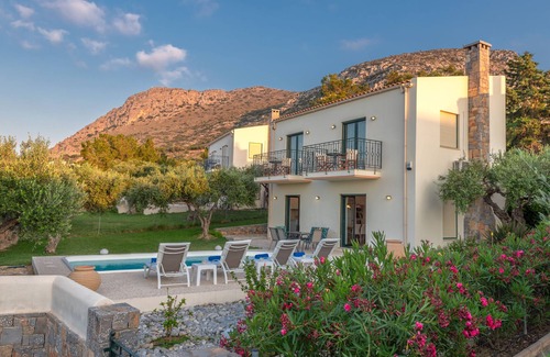Old Hersonissos Villa | Nefeli villas - Green House