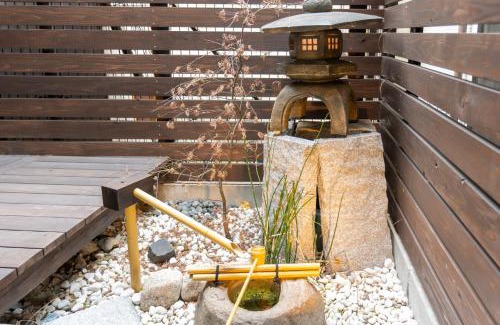 Fushimi House | NekoSora猫空