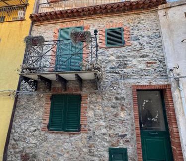 Capri Leone Apartment | Nel borgo di Capri Leone