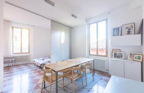 L'antico Ghetto Ebraico Apartment | Nel Ghetto, Bologna by Short Holidays
