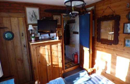 North Creake Bed & Breakfast | NELSONS CABIN