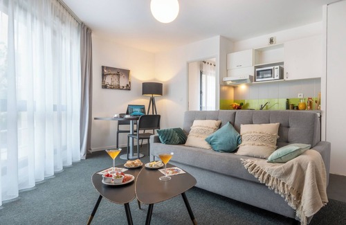 Saint-Pierre - Rene II - Bonsecours Hotel | Nemea Appart Hotel Home Suite Nancy Centre