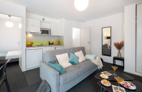 Saint-Pierre - Rene II - Bonsecours Hotel | Nemea Appart Hotel Home Suite Nancy Centre