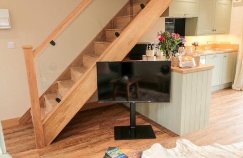 South Charlton House | Nene's Nest