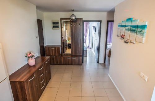 Jupiter Apartment | Neptun Blue Apartament