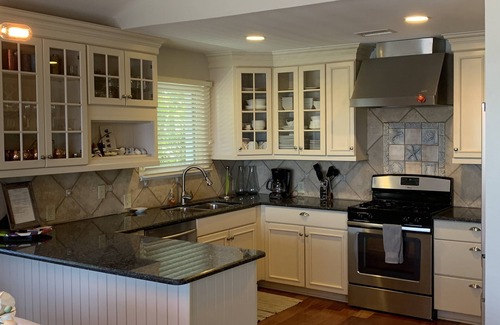 Cutthroat Harbor Estates House | NEPTUNES END - 4 Bedrooms/3 Bathrooms Waterfront Retreat- Pool & Sunset Views