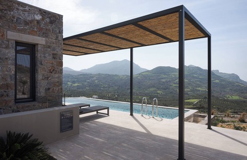 Agios Vasileios Villa | Neromai Cave Luxury Villa Three