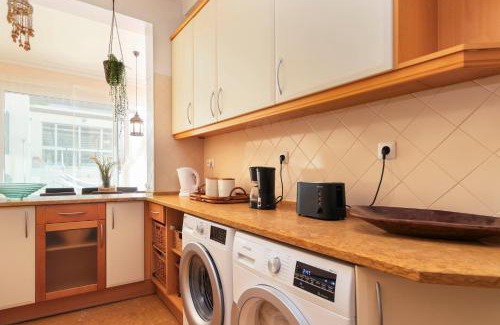Areeiro House | Nesha Guesthouse Lisbon