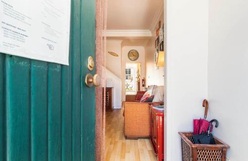 Areeiro House | Nesha Guesthouse Lisbon