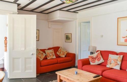 Fivelanes House | Nessa Cottage - Uk47087