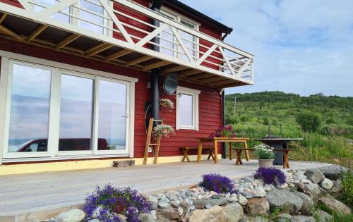Nesseby House | Nesseby Guesthouse
