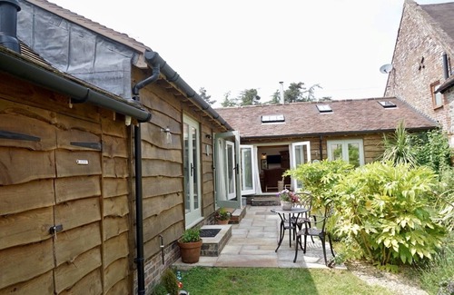 Picklescott Cabin | Nest Holiday Hideaway Wren Cottage Stunning Area!