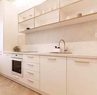 Baia Mare Apartment | Nest Inn Satin Studio