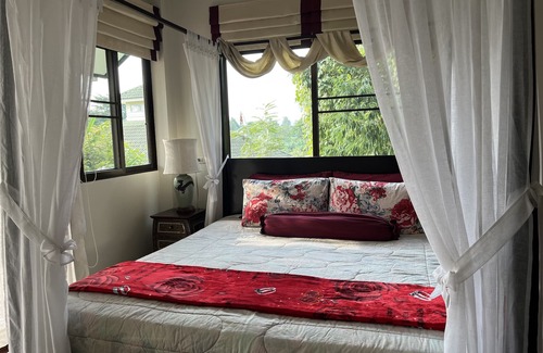 Su Thep Bed & Breakfast | Nest Room with Mountain View