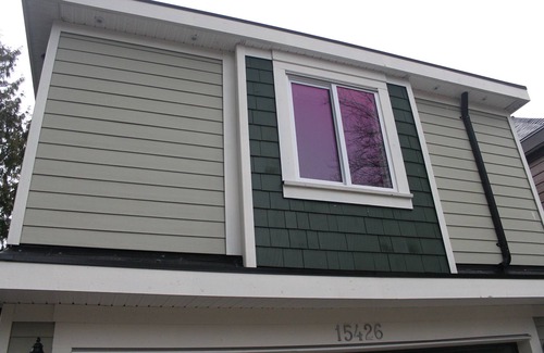 Surrey Apartment | Nestled Between 2 Beaches - White Rock Or Crescent Beach